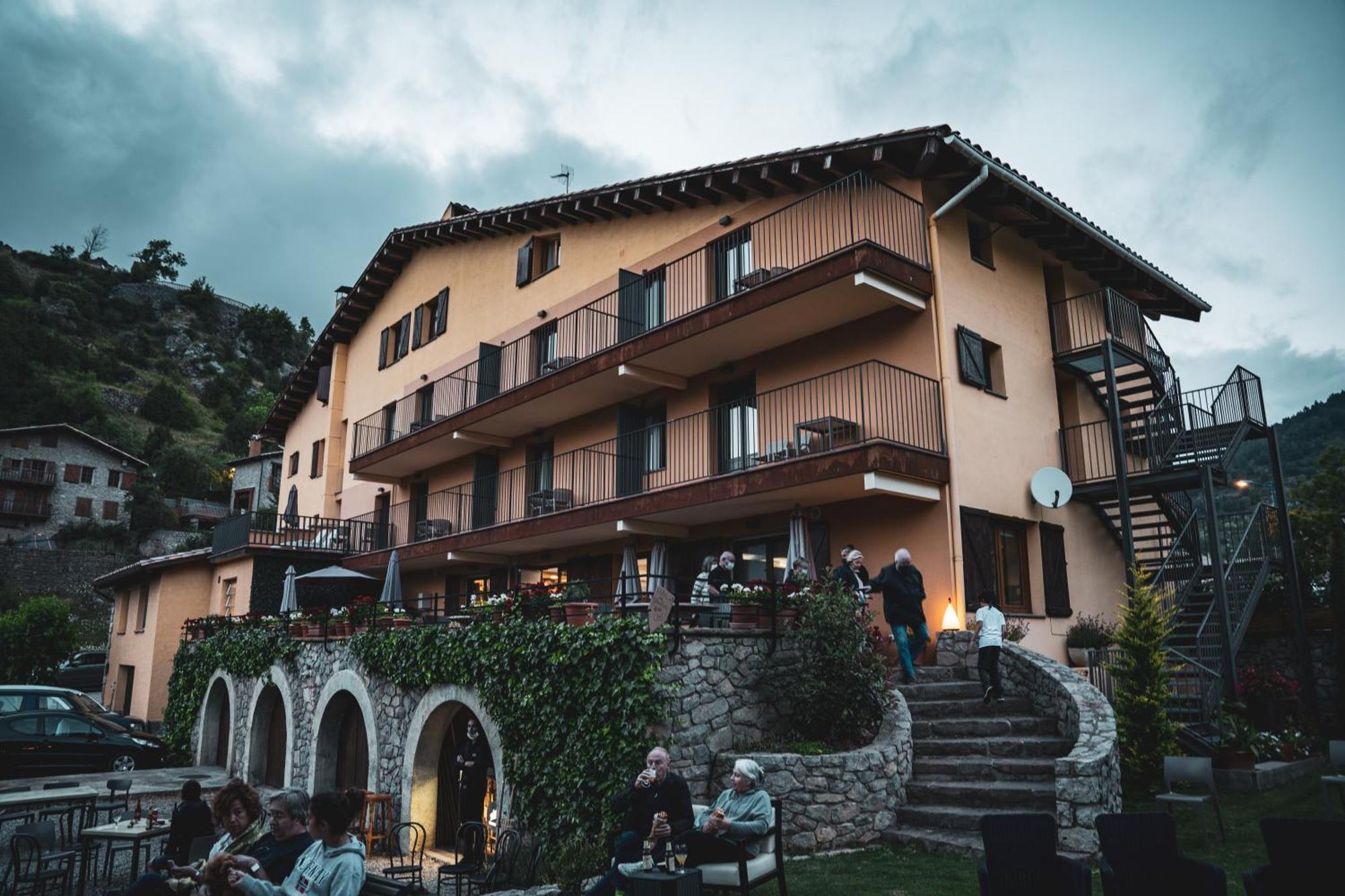Hostal Cal Francisco Gosol Exterior photo
